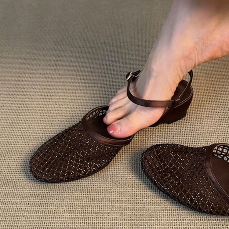 새로운 여성용 라운드 토 플랫 바닥 샌들 여름 숏 부츠 - Water Shoes 리뷰 및 가격